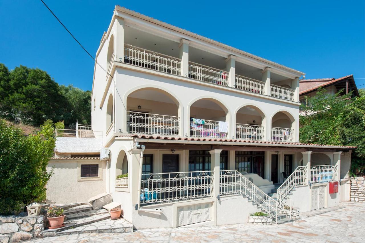 Dimitrios Apartments Kassiopi Exteriér fotografie