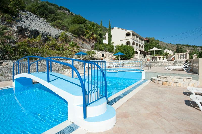 Dimitrios Apartments Kassiopi Exteriér fotografie